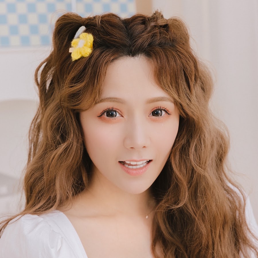 解婕翎 JO 頭像